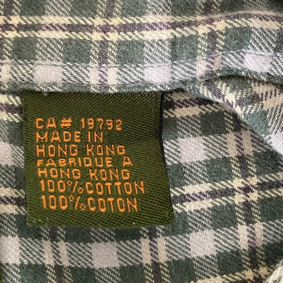 Timberland men’s classic green/white/brown plaid button down shirt, size large - Picture 9 of 11